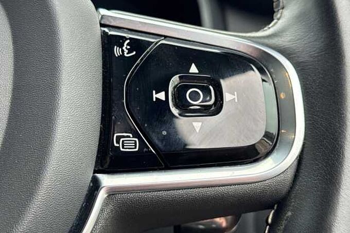 Volvo S90 T8 AWD Twin Engine R-Design Plus Automatic