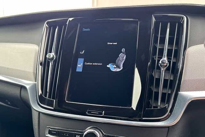 Volvo S90 T8 AWD Twin Engine R-Design Plus Automatic