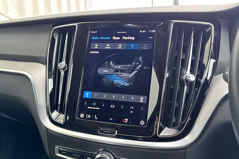 Volvo S60 Plus, B5 mild hybrid, Petrol, Dark