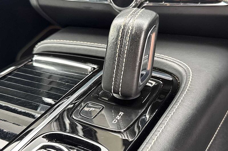 Volvo S90 T8 AWD Twin Engine R-Design Plus Automatic