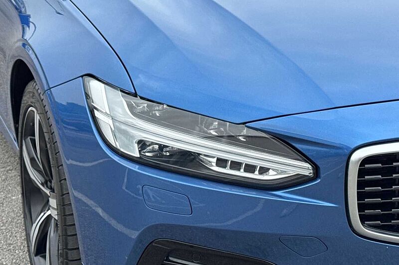 Volvo S90 T8 AWD Twin Engine R-Design Plus Automatic