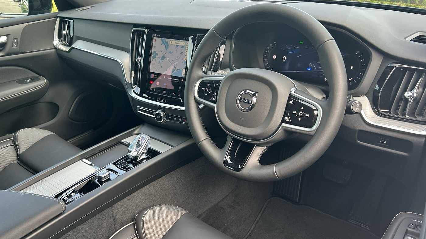 Volvo V60 Plus, B4 Mild hybrid, Petrol, Dark (Stunning 2026 Colour, Low Mileage! )