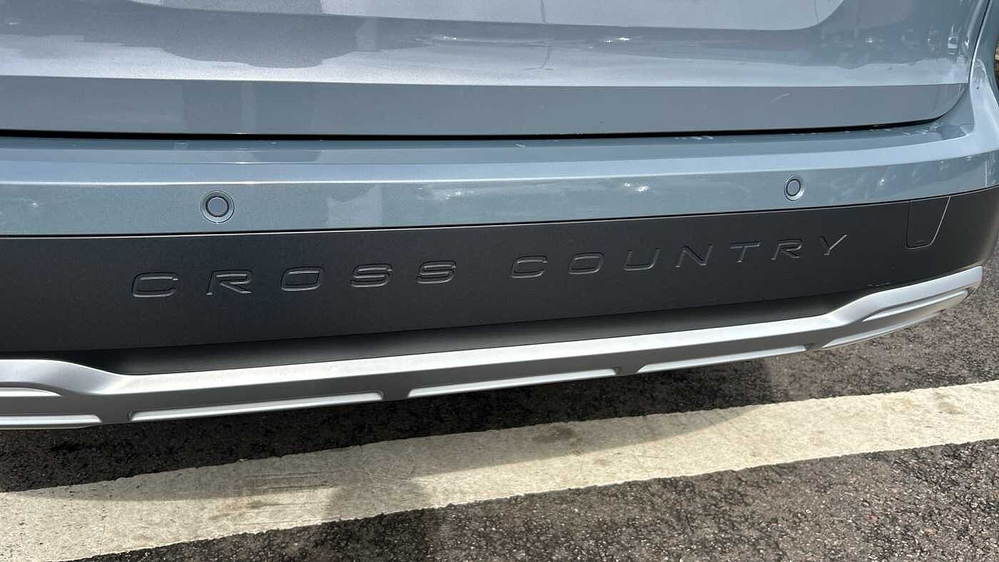 Volvo V90 Cross Country Plus, B5 AWD mild hybrid, Petrol (Very Rare Car, Fantastic Condition)