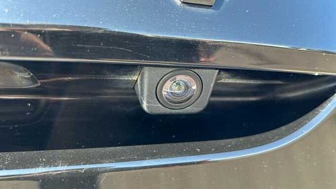 Volvo V40 D2 Momentum Manual (Winter Pack, Front Park Assist, 1 Owner)