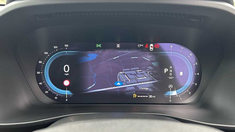 Volvo XC40 Plus, B3 Mild hybrid, Petrol, Dark (EX-DEMONSTRATOR- Heated Seats, Camera)
