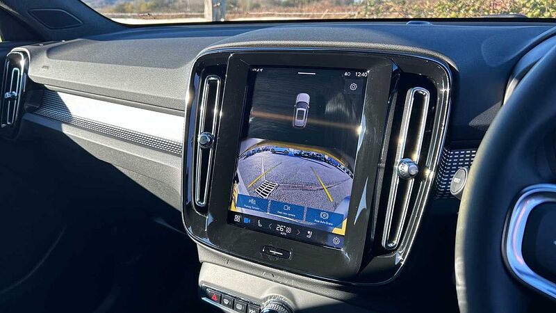 Volvo XC40 Plus, B3 Mild hybrid, Petrol, Dark(Heated Seats, Camera, Google)