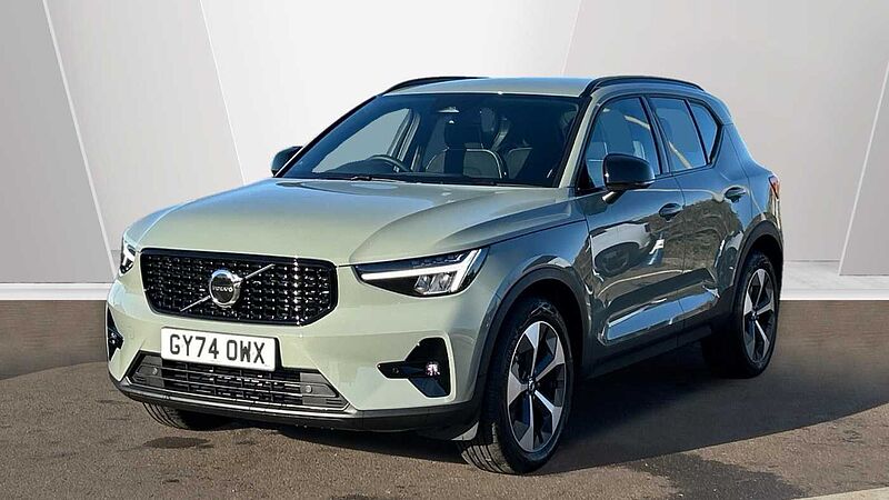 Volvo XC40 Plus, B3 Mild hybrid, Petrol, Dark(Heated Seats, Camera, Google)