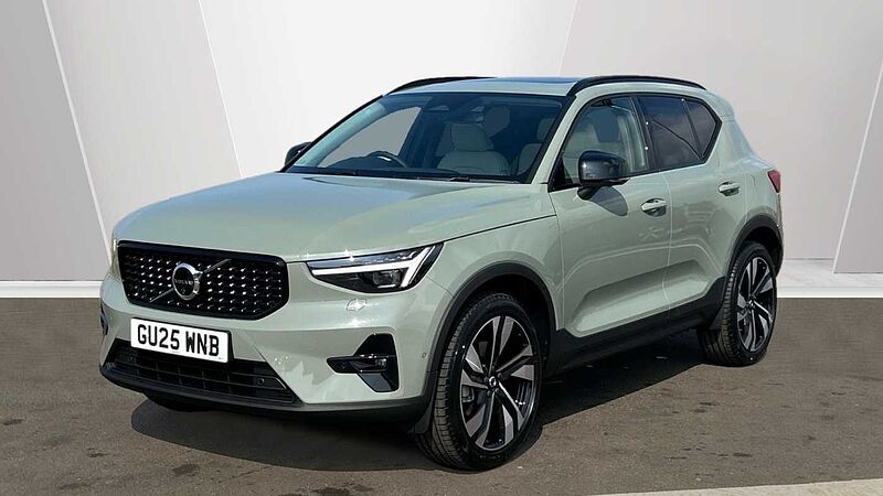 Volvo XC40 Ultra, B3 Mild hybrid, Petrol, Dark (CBS- Sunroof, 360, BLIS, Heated Seats)