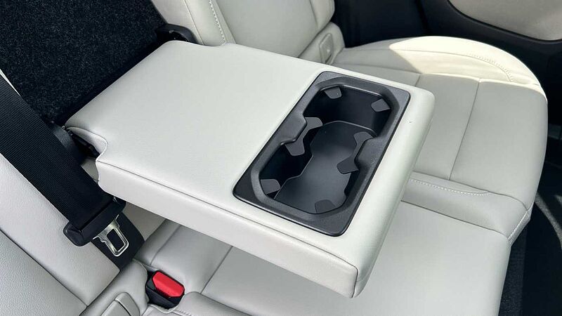 Volvo XC40 Ultra, B4 Mild hybrid, Petrol, Bright (Ex Demonstrator, Panroof, BLIS, 360)