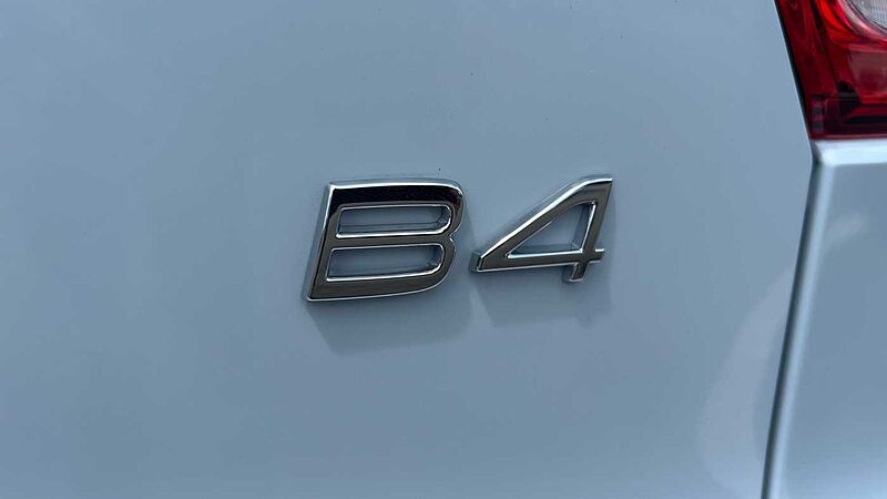 Volvo XC40 Ultra, B4 Mild hybrid, Petrol, Bright (Ex Demonstrator, Panroof, BLIS, 360)