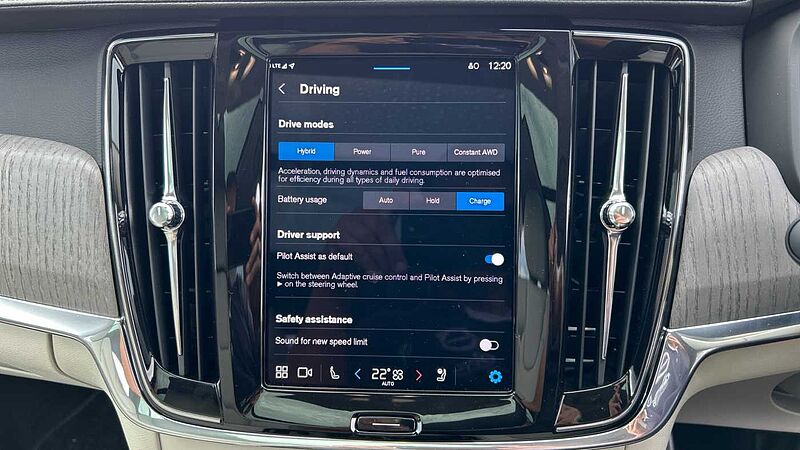 Volvo V90 Ultra, T8 AWD Plug-in hybrid, Electric/Petrol, (Dark Demonstrator, Sunroof)