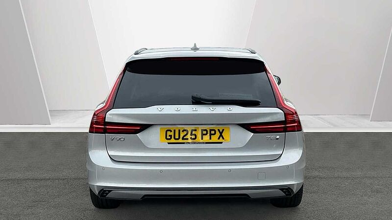 Volvo V90 Ultra, T8 AWD Plug-in hybrid, Electric/Petrol, (Dark Demonstrator, Sunroof)