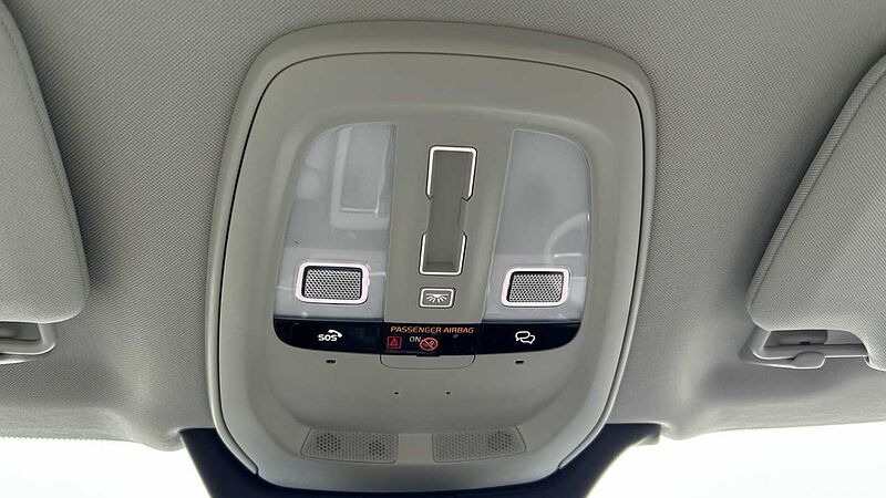 Volvo XC90 Ultra, T8 AWD Plug-in hybrid, Electric/Petrol, Bright, 7 Seats (Demonstrator)