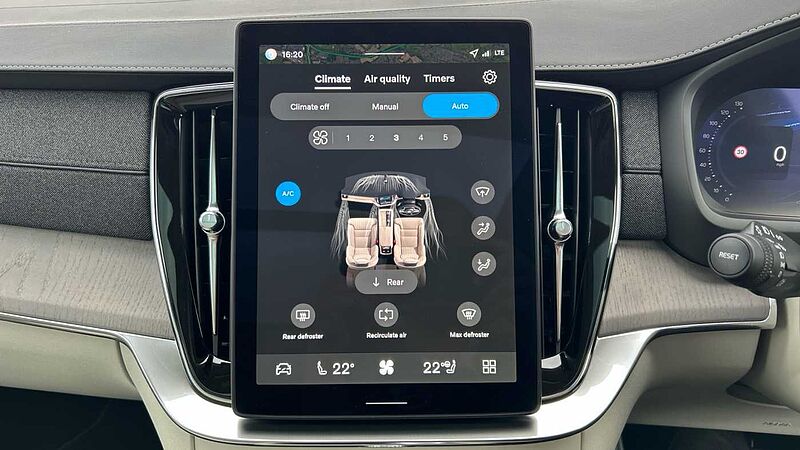 Volvo XC90 Ultra, T8 AWD Plug-in hybrid, Electric/Petrol, Bright, 7 Seats (Demonstrator)