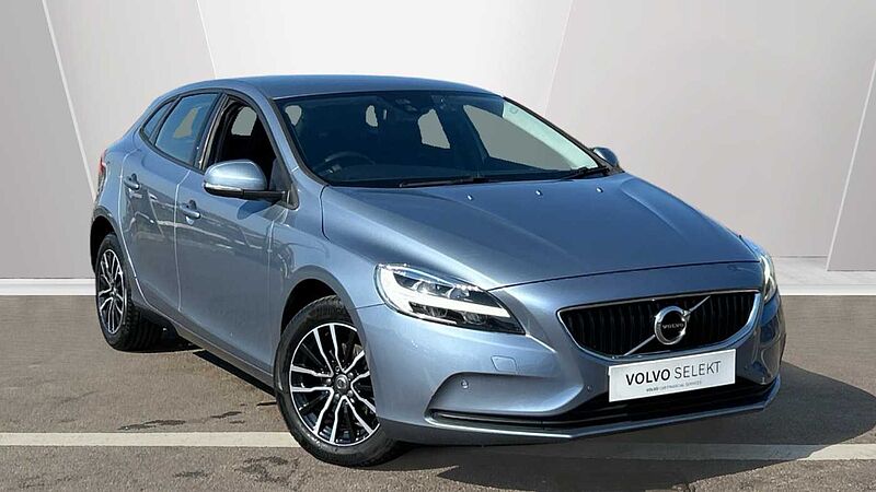 Volvo V40 D2 Momentum Manual (Winter Pack, Front Park Assist, 1 Owner)