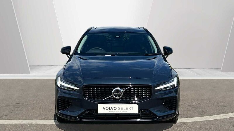 Volvo V60 Ultra, T8 AWD Plug-in hybrid, Electric/Petrol, Dark (Ex Demo, Under 200 Miles)