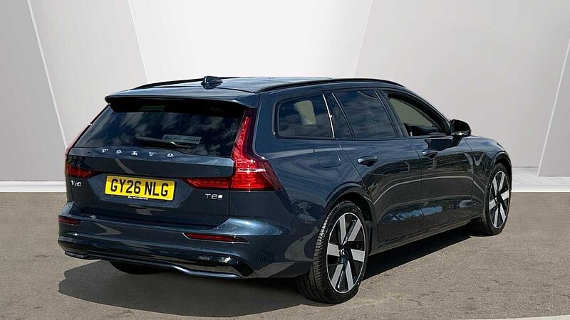 Volvo V60 Ultra, T8 AWD Plug-in hybrid, Electric/Petrol, Dark (Ex Demo, Under 200 Miles)