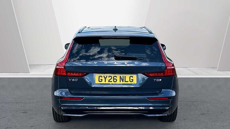 Volvo V60 Ultra, T8 AWD Plug-in hybrid, Electric/Petrol, Dark (Ex Demo, Under 200 Miles)