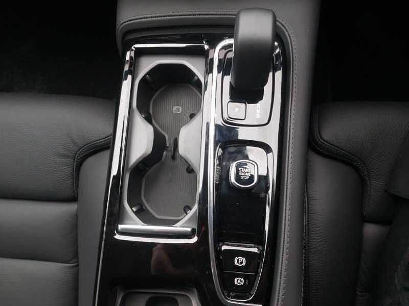 Volvo V90 Plus, T6 AWD Plug-in hybrid, Electric/Petrol, Dark