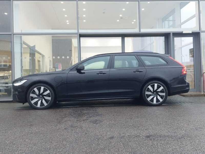 Volvo V90 Plus, T6 AWD Plug-in hybrid, Electric/Petrol, Dark