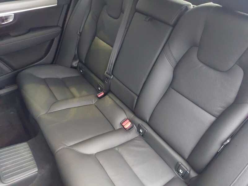 Volvo V90 Plus, T6 AWD Plug-in hybrid, Electric/Petrol, Dark