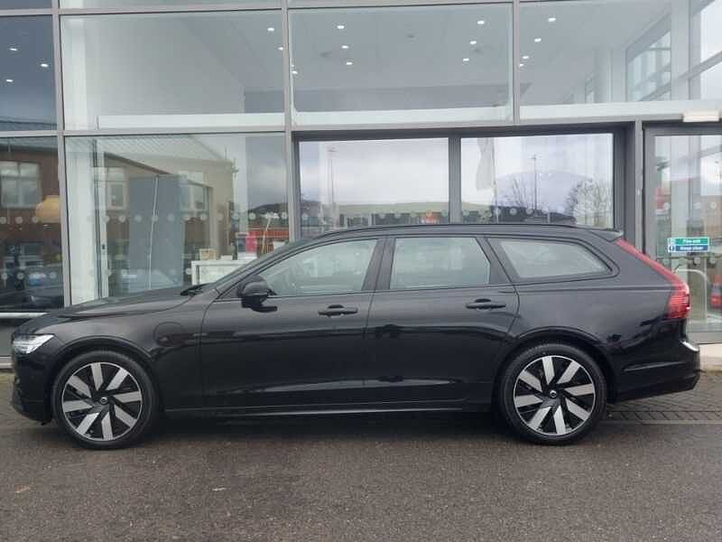 Volvo V90 Plus, T6 AWD Plug-in hybrid, Electric/Petrol, Dark