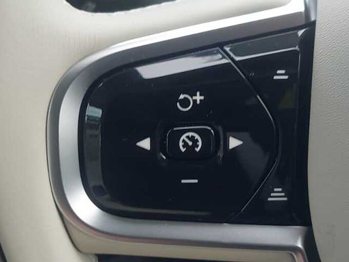 Volvo V90 Plus, T6 AWD Plug-in hybrid, Electric/Petrol, Dark
