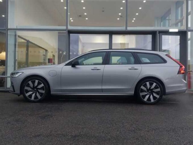 Volvo V90 Plus, T6 AWD Plug-in hybrid, Electric/Petrol, Dark