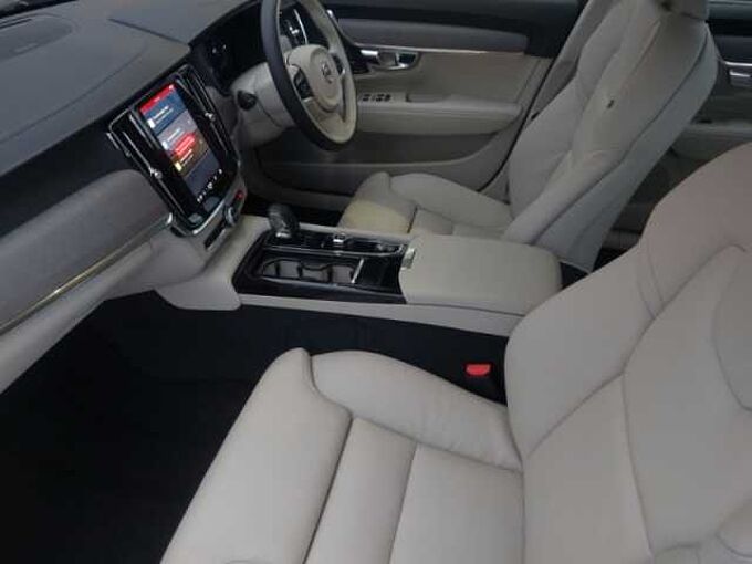 Volvo V90 Plus, T6 AWD Plug-in hybrid, Electric/Petrol, Dark