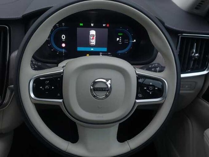 Volvo V90 Plus, T6 AWD Plug-in hybrid, Electric/Petrol, Dark