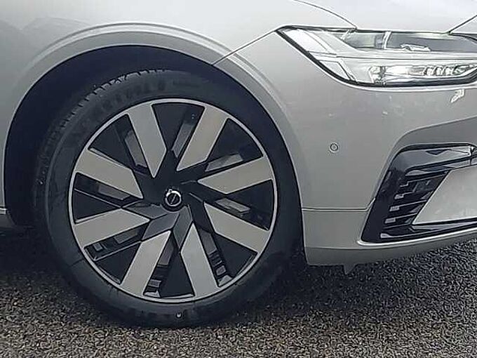 Volvo V90 Plus, T6 AWD Plug-in hybrid, Electric/Petrol, Dark