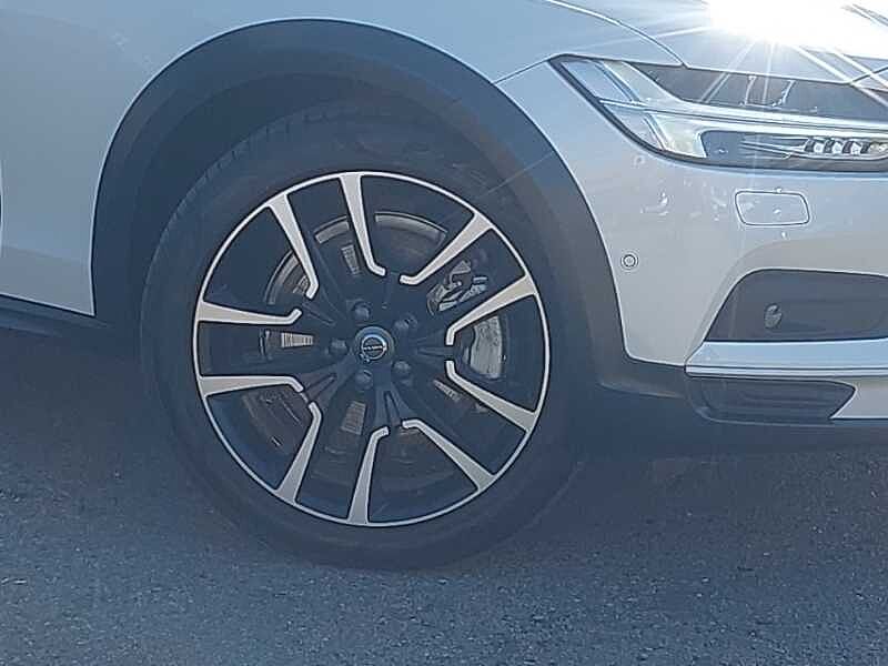 Volvo V90 Cross Country Ultimate, B6 AWD Mild hybrid, Petrol, Bright
