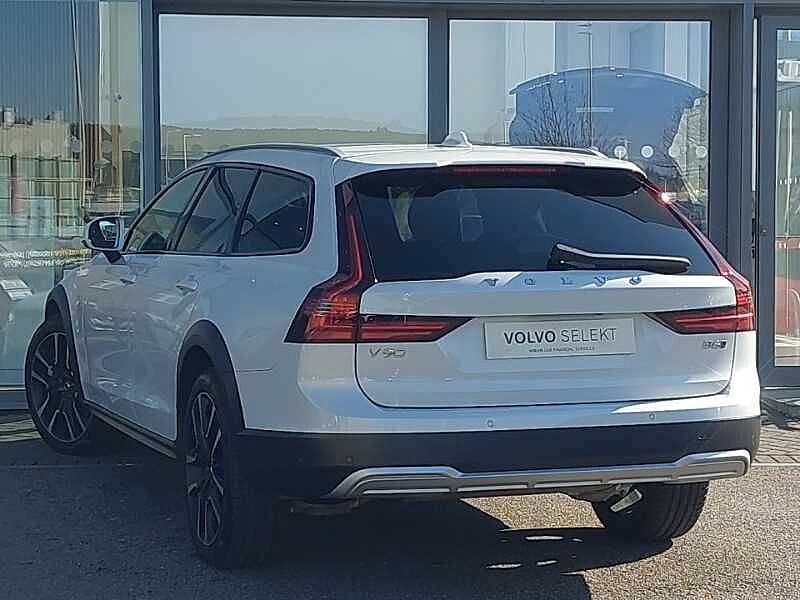 Volvo V90 Cross Country Ultimate, B6 AWD Mild hybrid, Petrol, Bright