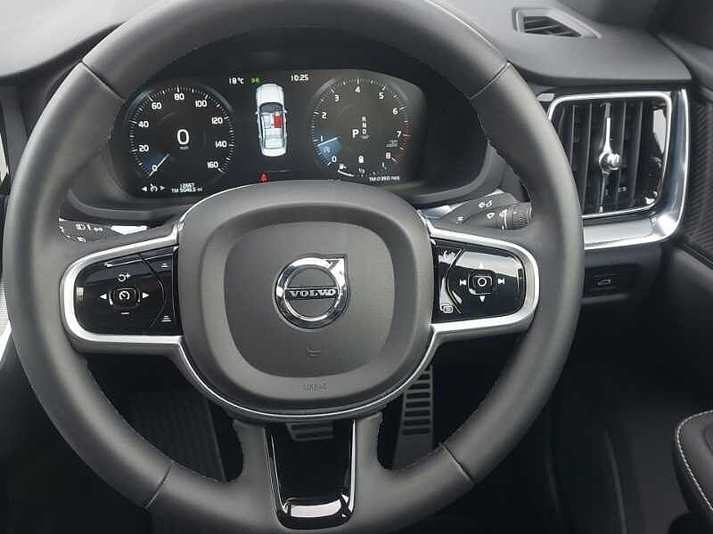 Volvo S60 R-Design, B5 mild hybrid