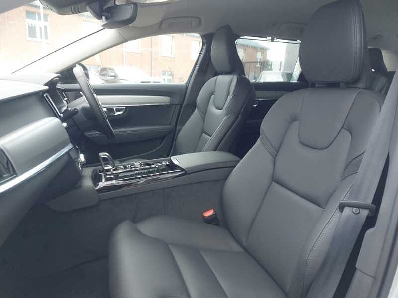 Volvo V90 Plus, T6 AWD Plug-in hybrid, Electric/Petrol, Dark