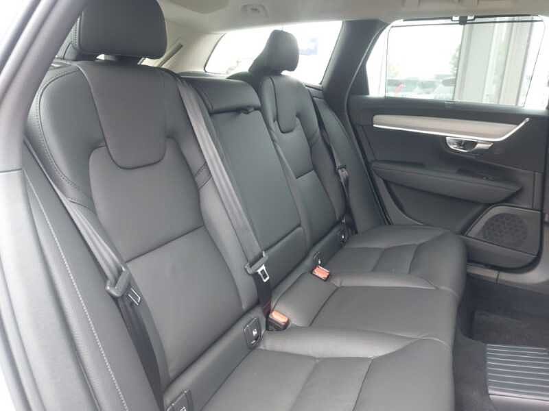 Volvo V90 Plus, T6 AWD Plug-in hybrid, Electric/Petrol, Dark