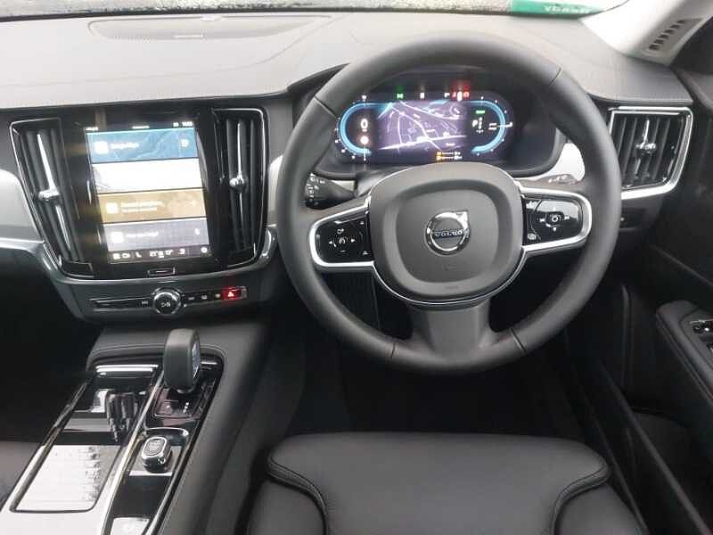Volvo V90 Plus, T6 AWD Plug-in hybrid, Electric/Petrol, Dark