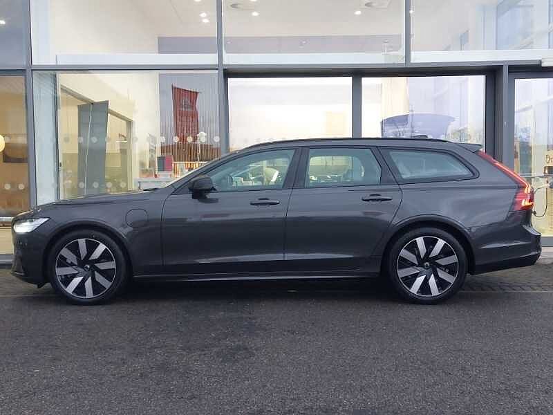 Volvo V90 Plus, T6 AWD Plug-in hybrid, Electric/Petrol, Dark