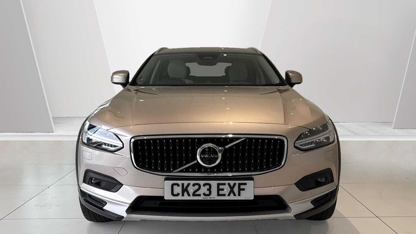 Volvo V90 Cross Country Ultimate, B5 AWD mild hybrid, Petrol