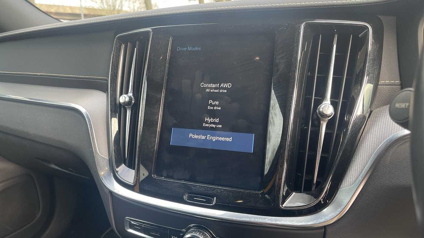 Volvo S60 T8 Twin Engine AWD Polestar Engineered Automatic