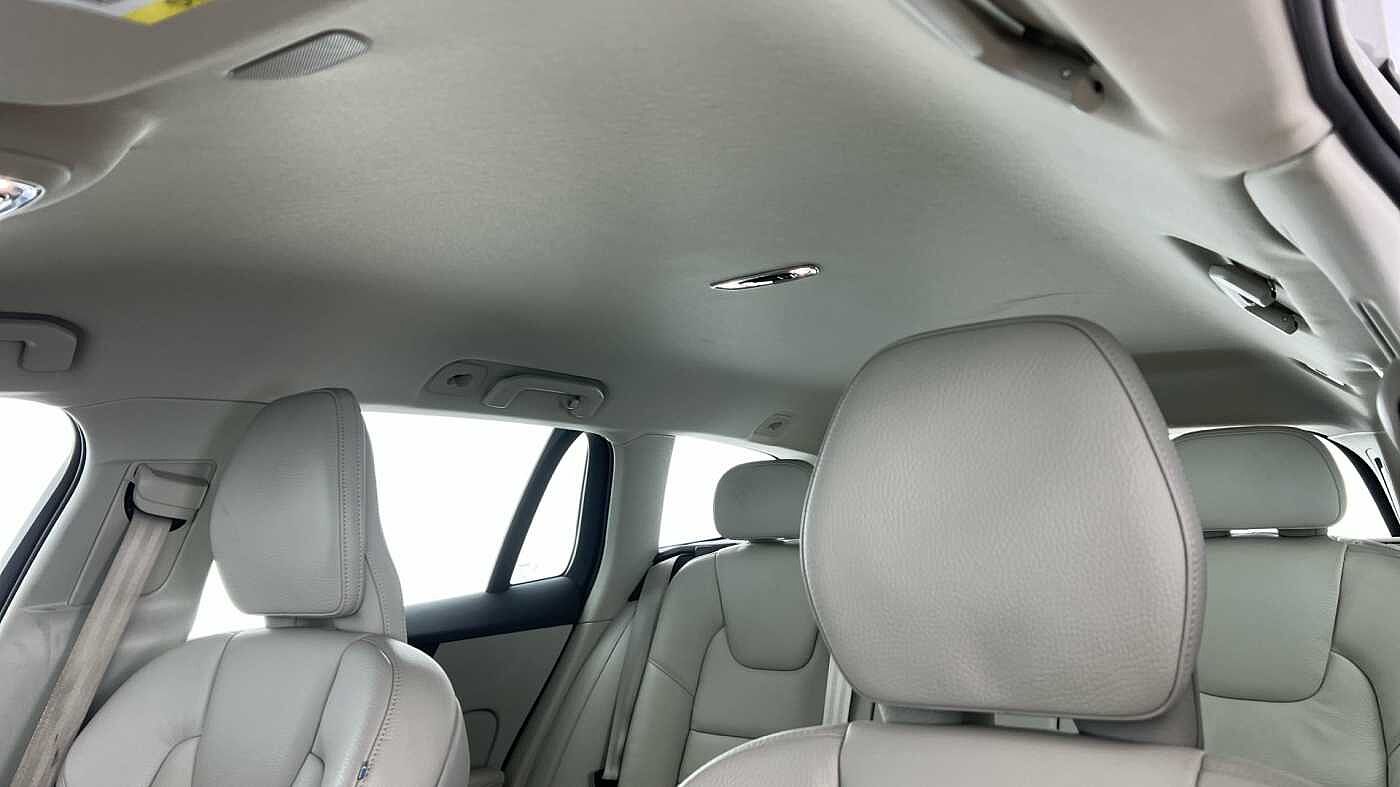 Volvo V60 Cross Country Pro, B4 AWD mild hybrid