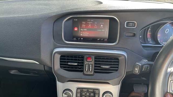 Volvo V40 T3 Inscription Automatic