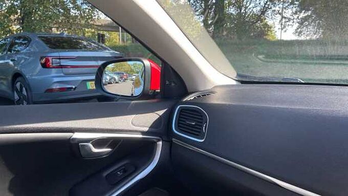 Volvo V40 T3 Inscription Automatic