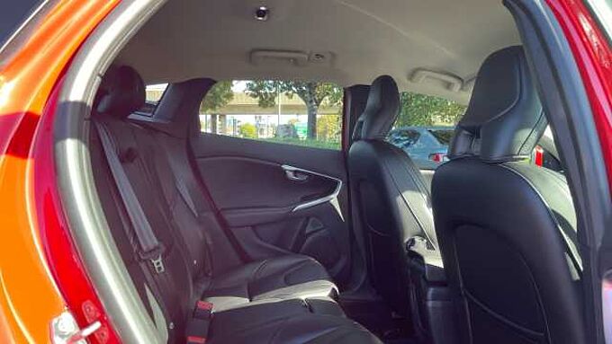 Volvo V40 T3 Inscription Automatic