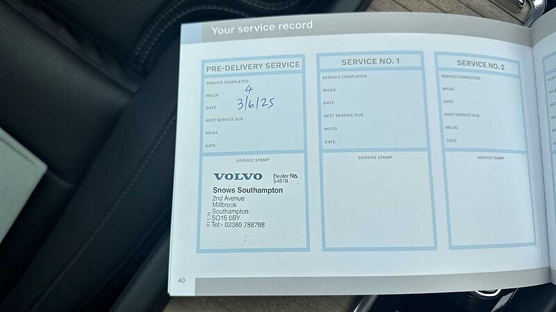 Volvo XC60 Ultra, T8 AWD Plug-in hybrid, Electric/Petrol, Dark