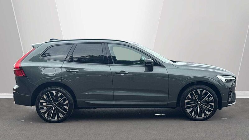 Volvo XC60 Ultra, T8 AWD Plug-in hybrid, Electric/Petrol, Dark