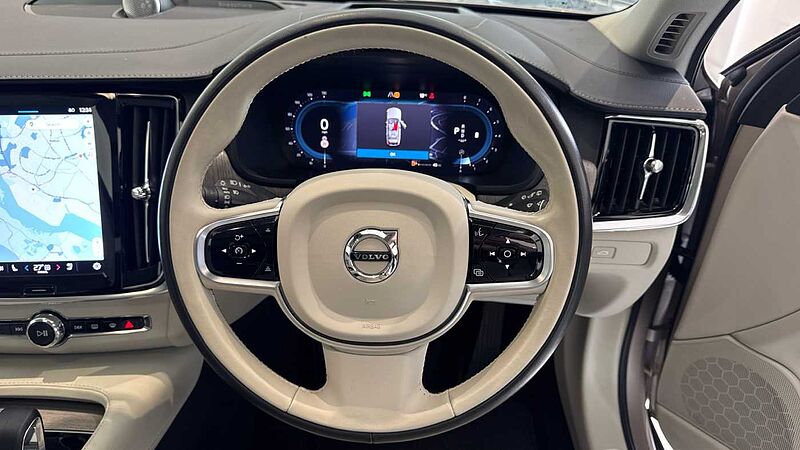 Volvo V90 Cross Country Ultimate, B5 AWD mild hybrid, Petrol