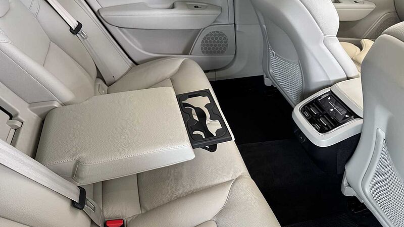 Volvo V90 Cross Country Ultimate, B5 AWD mild hybrid, Petrol