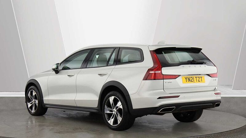 Volvo V60 Cross Country Pro, B4 AWD mild hybrid