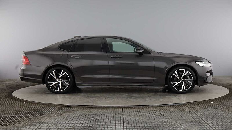 Volvo S90 Recharge R-Design, T8 AWD plug-in hybrid